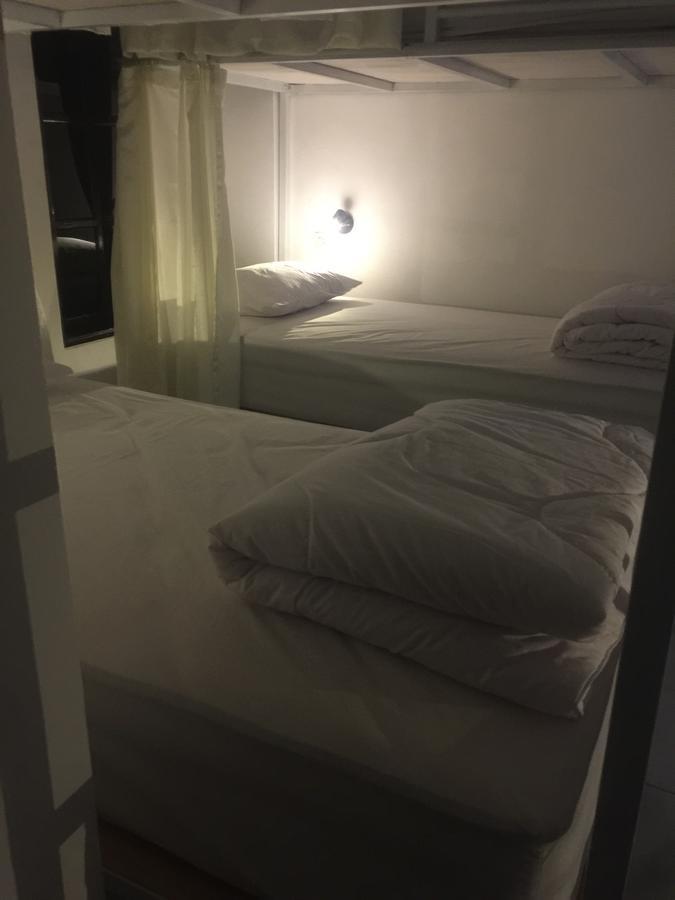 ウブド Anggrek Mas Bed & Breakfastホステル エクステリア 写真